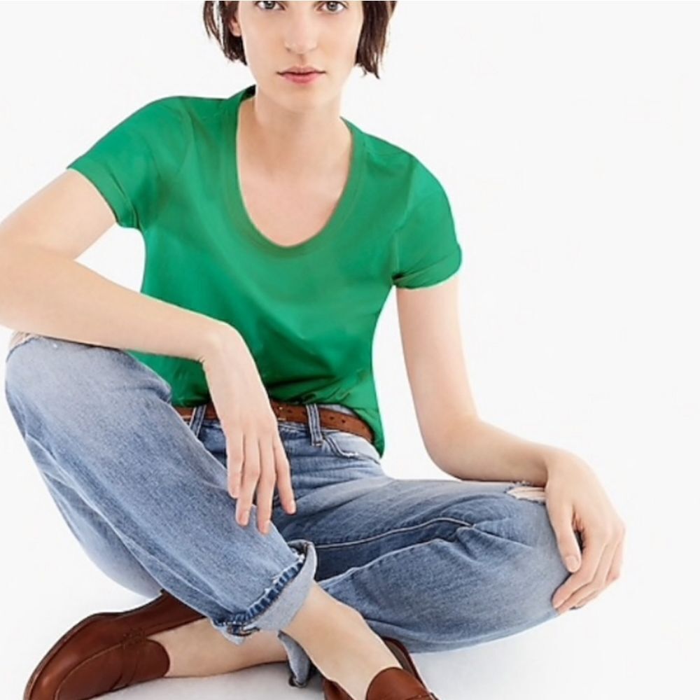 J. Crew Green Short Sleeve Scoop Neck Tee Shirt (XS)